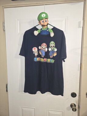 Mario Brothers 2023 The Movie Luigi Figures 15 Inch figure  + 2XL Shirt